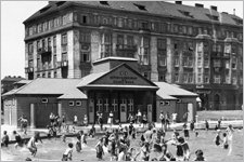 TF_Rundolfsheim_Kinderfreibad_Vogelweidplatz_wgStadthalle1969aufgelassen_MA44