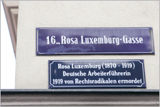 Luxemburg_Rosa_TF_Wiener_Wohnen_Bausteine_Foto_Gerry_Frank