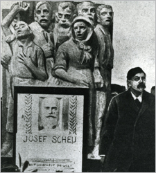 Adler am Grab von Josef Scheu, 1907 / Foto: ÖGB-Archiv TF_Adler_amGrab_vonScheu_1907_11_04_OEGB_Archiv