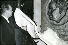 Enthüllung der Böhm-Plakette / Foto: ÖGB-Archiv Olah_Franz_TF_Enthuellung_Boehm_Plakette_imOEGB_OEGB_Archiv