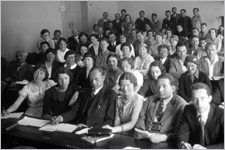 Kurssaal Urania / Foto: Österreichisches Volkshochschularchiv TF_Volksbildungsheime_Kurssaal_Urania_Oesterr_VHS_Archiv