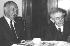 Mit Friedrich Adler / Foto: VGA Braunthal_Julius_alterFritz_TF_VGA