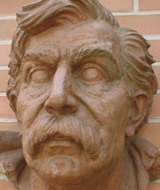 Head_adler_victor_bueste_digi