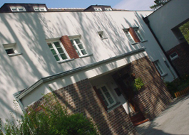 Head_hietzing_speisingerstrasse84_digi