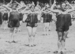 Head_wat_landstrasserfrauen_um1930_bm03