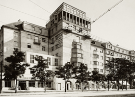 Lassallehofhead_wienmuseum