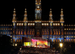 Wiener_festwochen_head_wrfestwochen_mike_ranz
