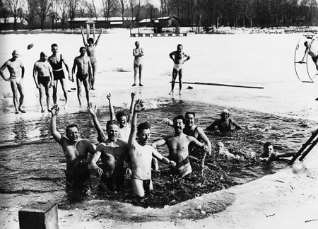 117_altedonau_1935_ma44