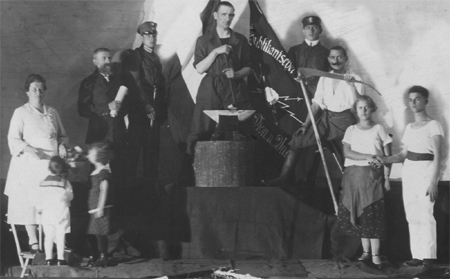 1mai1922_symbolik_e_werk_mariannengasse_wildeis_1