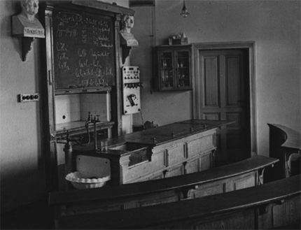 3_chemiesaal_vhs_ottakring_vhs_archiv