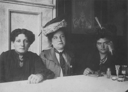 Annaboschek_thereseschlesinger_adelheidpopp_1924_vga_2