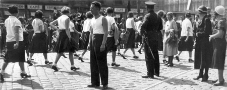 Arbeitersportlerinnen_1republik_vga