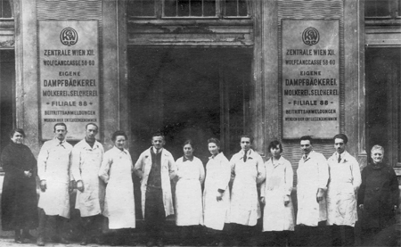 Ersterniederoesterreichischerarbeiter_konsum_verein_filliale_12_bo16