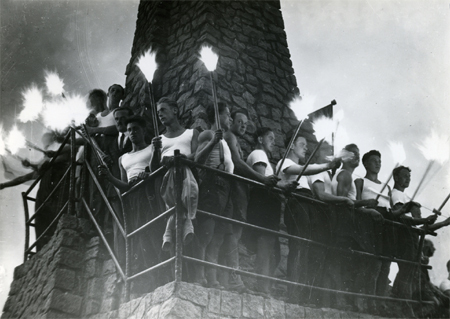 Galerie_lassalledenkmal_1220_wien_turnerfeier_1932_oegb_archiv1