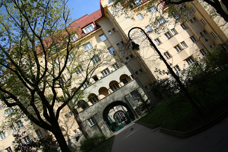Jaures_hof_6