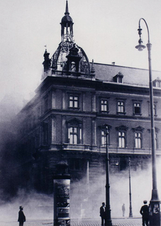 Justizpalast_brand_6_boucek