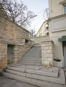 Lu6i00200