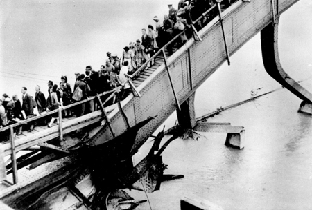 Notsteg_floridsdorfer_bruecke1945_bm21