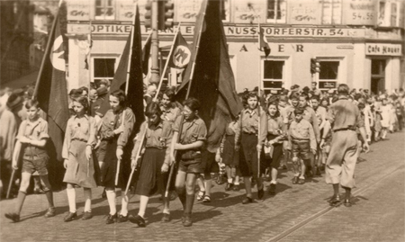 Rotefalken_1948_alsergrund_lindenmayr