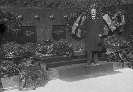 Seitz_sozialdemgrab_vga10