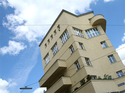 Sigmund_hof_03