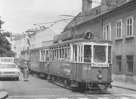 Strassenbahn_alter_j_wagen_v_gasthaus_metzgler_bm_landstrasse_pid