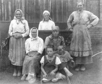 Tschech_dachziegelpresserinnen_1920_bm10