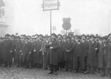 Wahlrechtsdemo_1905_2_vga2