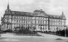 Justizpalast_davor_vga8